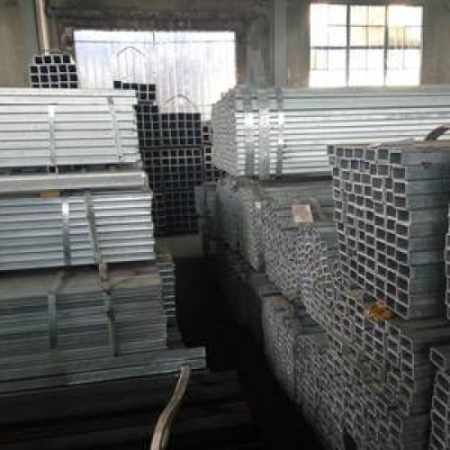 镀锌方管